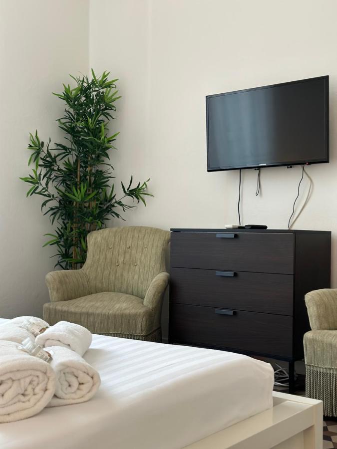 Xenia Apartments - Bright And Elegant Apartment 밀라노 외부 사진