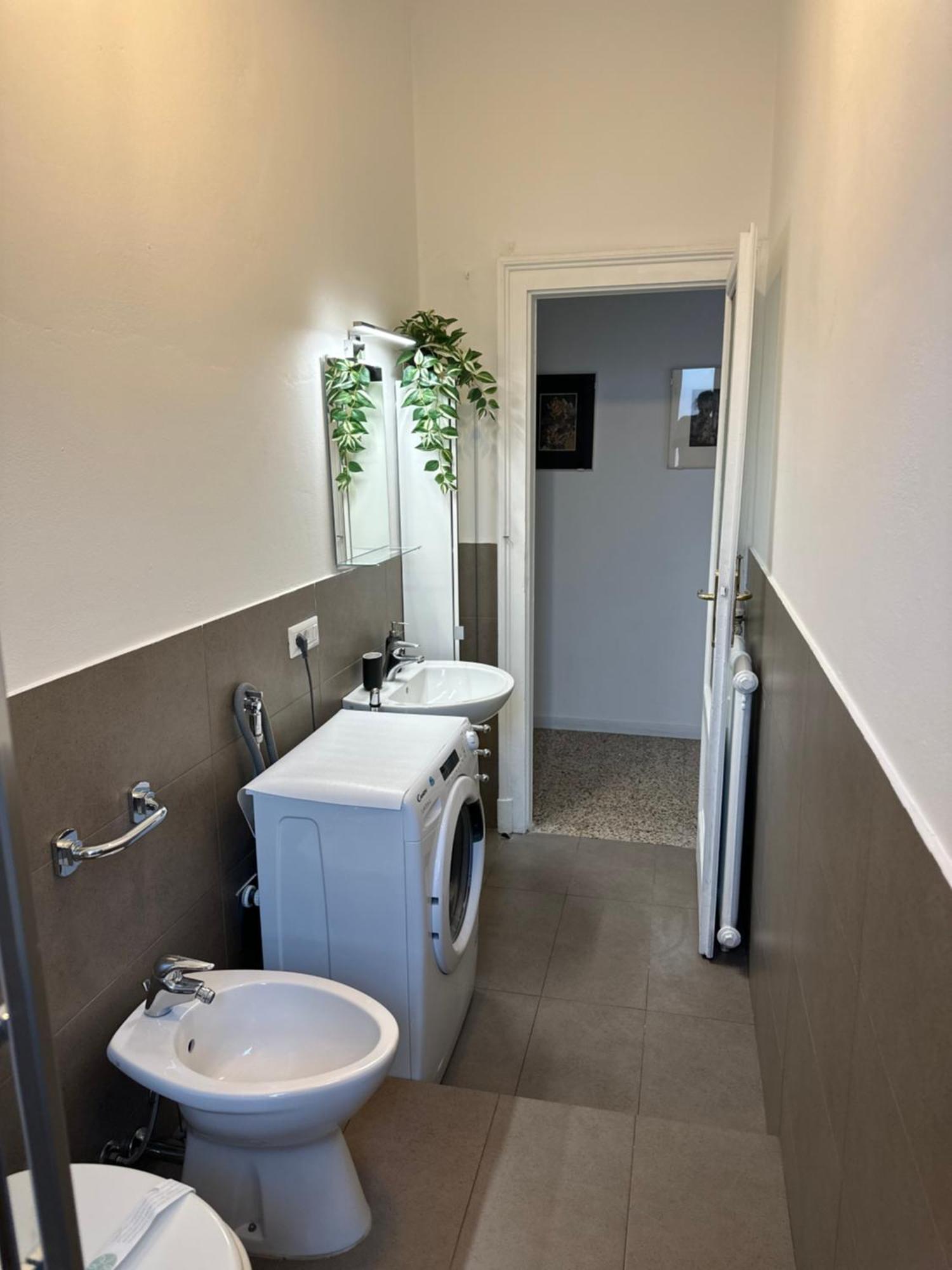 Xenia Apartments - Bright And Elegant Apartment 밀라노 외부 사진